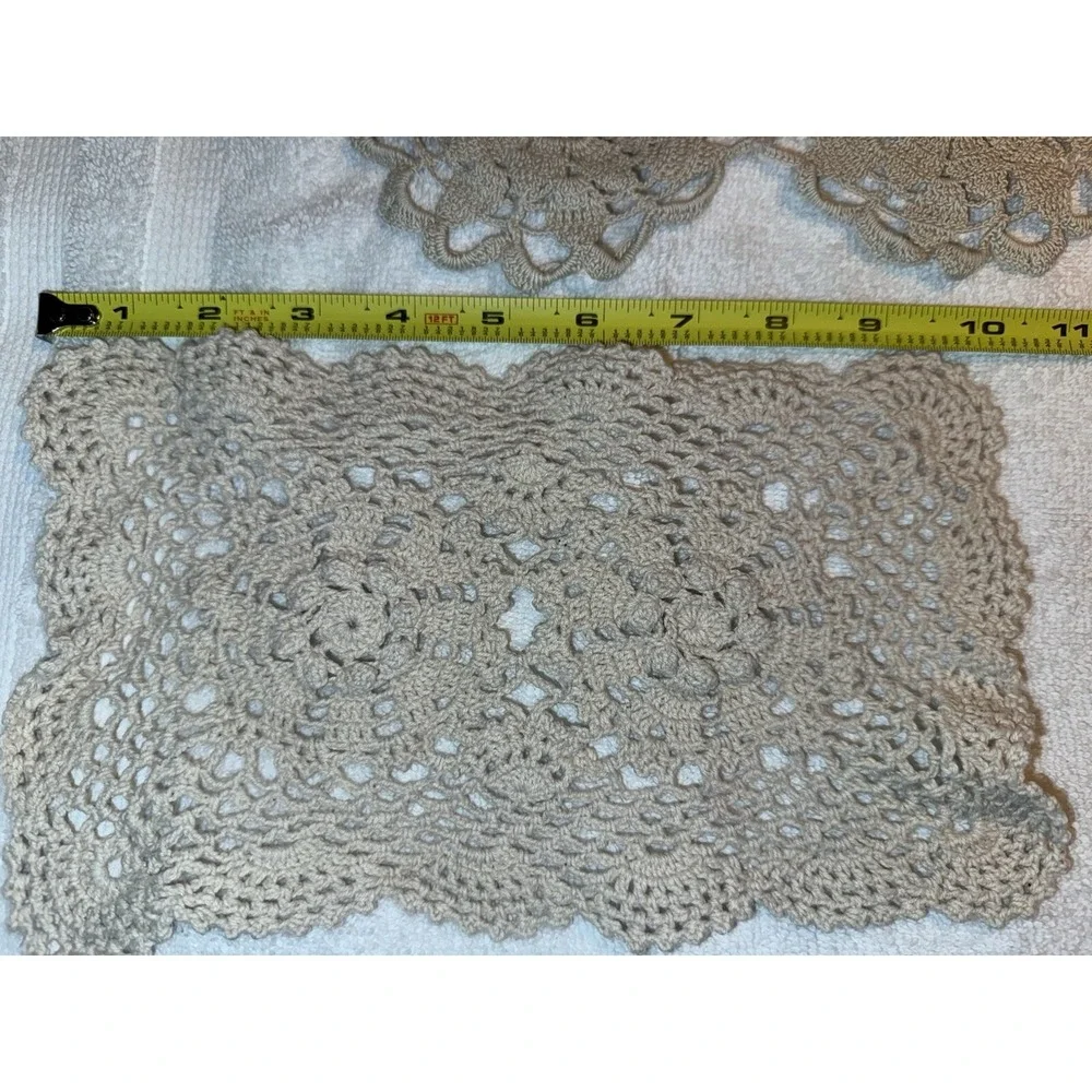 Vintage Doilies Lot Of 3 . Beige Color Great Conditions No‎ Tears Handmade